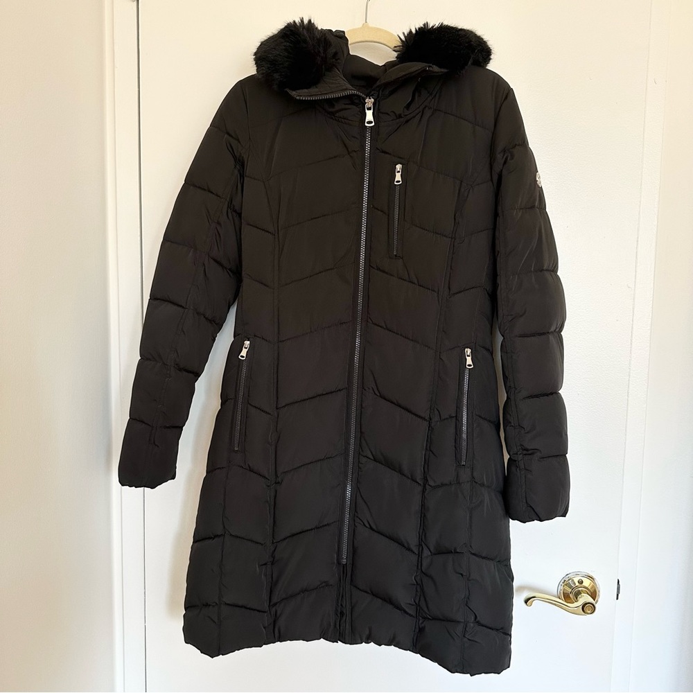 Women’s Calvin Klein Black Long Puffer Winter Coat with Faux Fur-Trimmed Hood - Picture 2 of 7